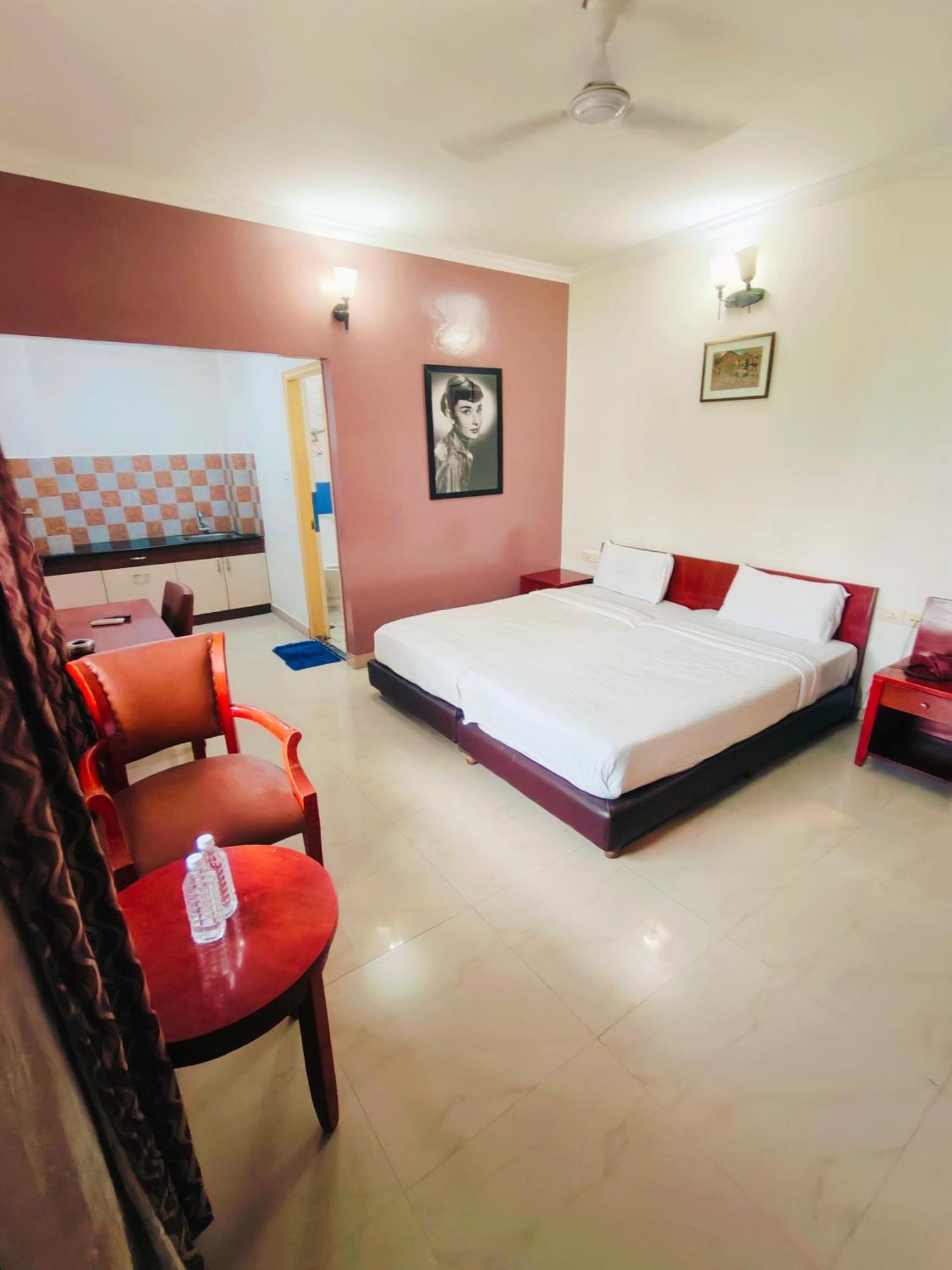 Kings Suites Palace Grounds Bengaluru Kültér fotó